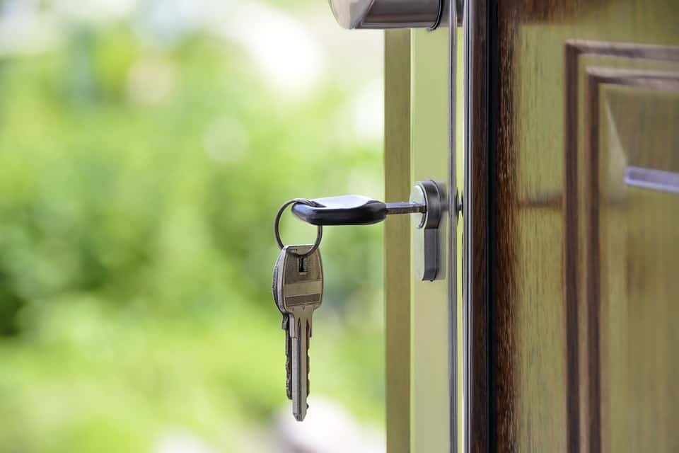 new-house-key-in-door
