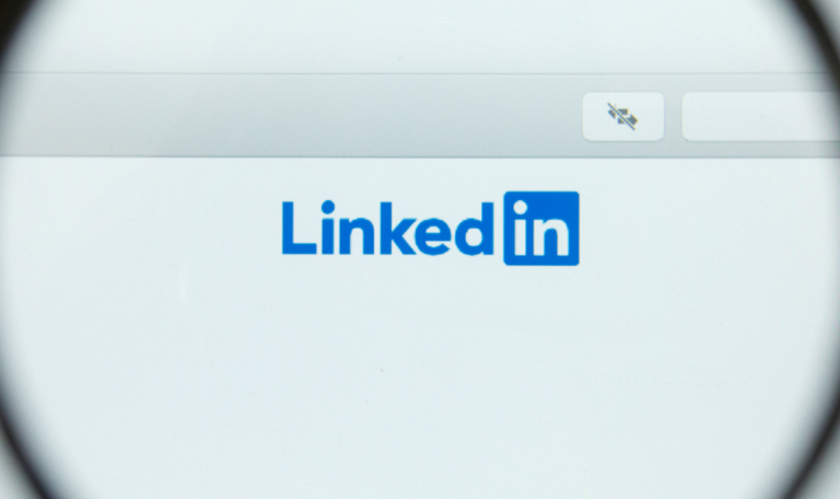 LinkedIn Changes its Algorithm to Surface More Personalized Content Search Engine Journal